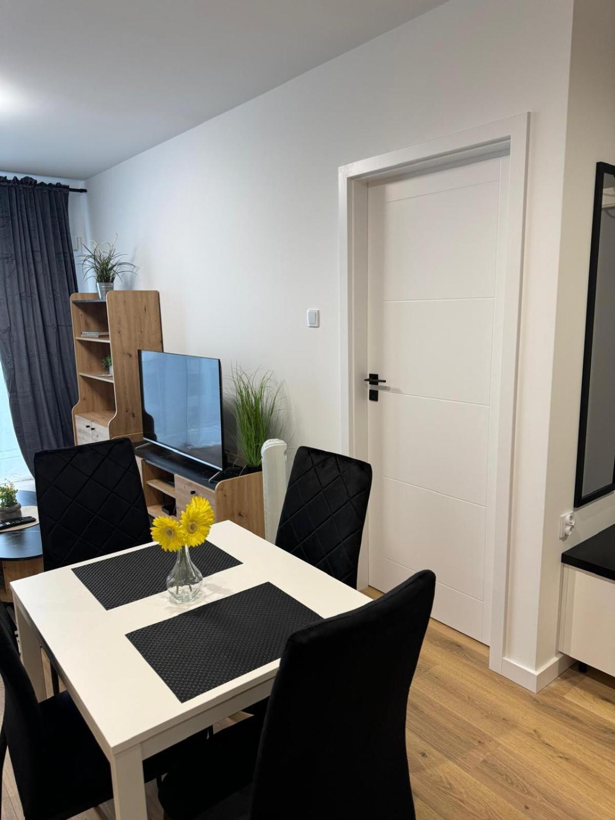 Apartment Grey 2 Pokojowy Z Balkonem W Warszawie Warsaw
