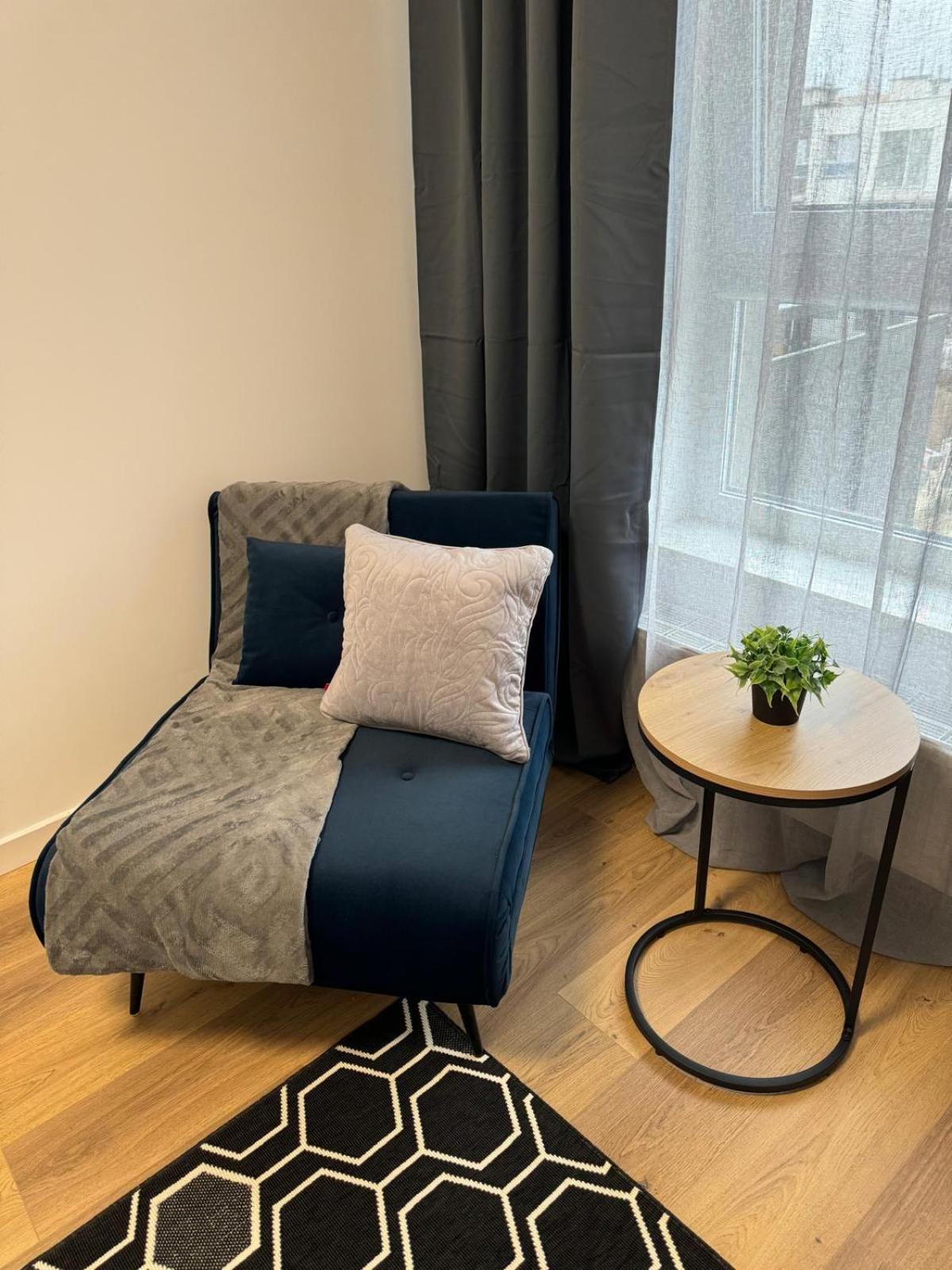 Apartment Grey 2 Pokojowy Z Balkonem W Warszawie